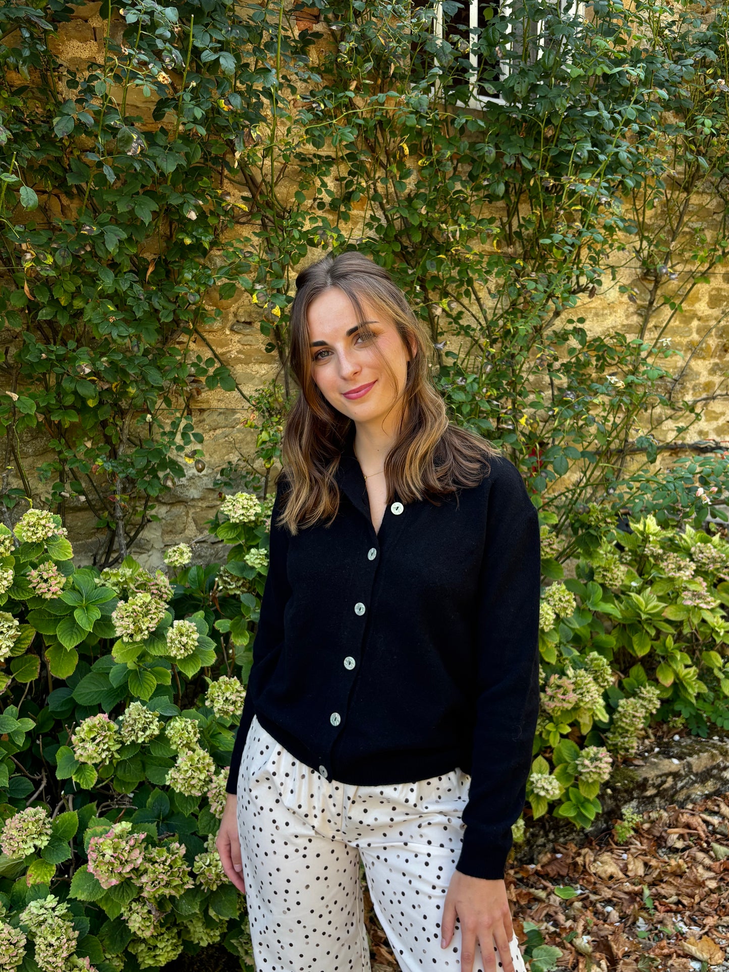 Cardigan noir – 100% laine – Fabriqué en Italie