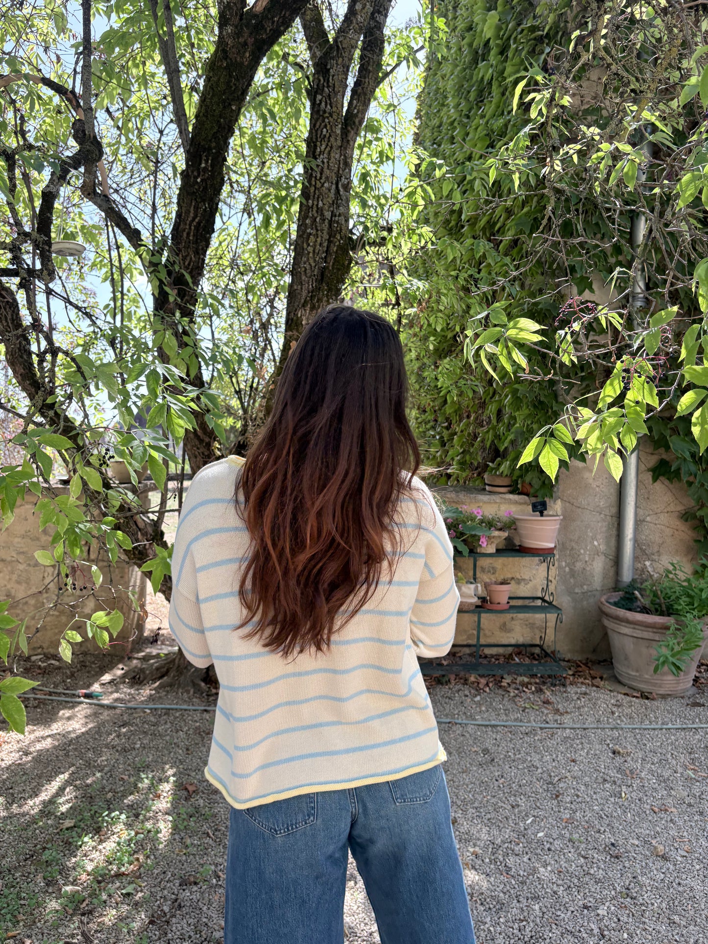 Pull écru rayures bleues – 100% coton – Fabriqué en Italie
