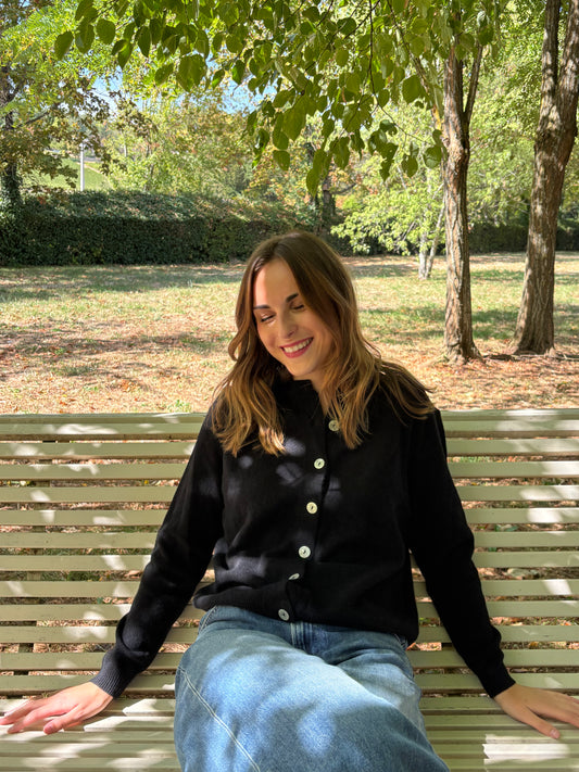 Cardigan noir – 100% laine – Fabriqué en Italie
