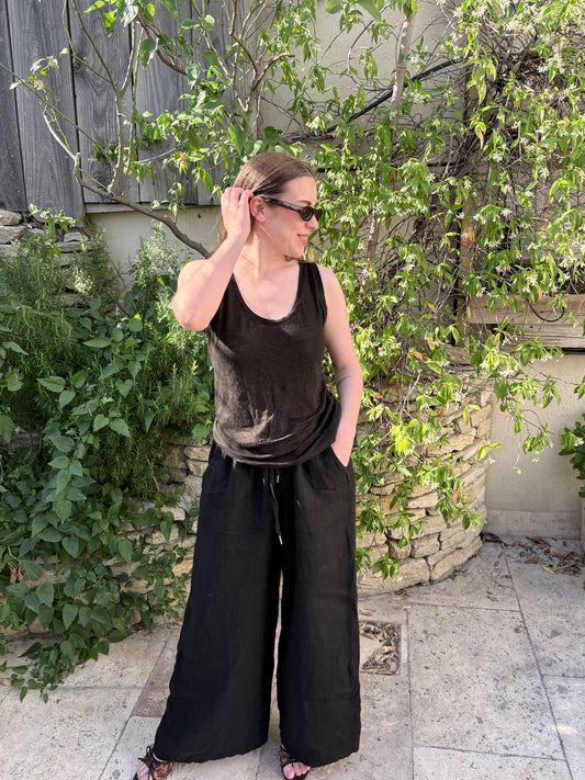 Pantalon à jambes larges en lin